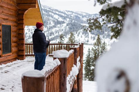 Winter Weekend Getaway In Bear Lake Utah Best Winter Activities