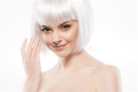 Short Blonde Hair Woman Bob Platinum Hairstyle Stock Image Image Of Beauty Healthy