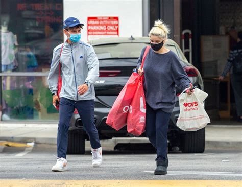 Ariel Winter Braless Boobs Hot Celebs Home