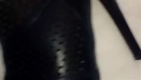 Follando Tacones Guess Shoejob Cumshot Free Gay HD Porn A XHamster