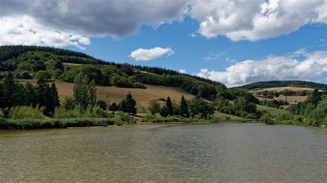 Lac Du Ronzey Yzeron Rh Ne Vaxjo Flickr