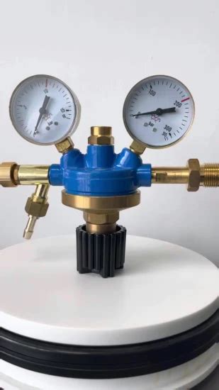Switzerland Style Gloor Type Oxygen Gas Pressure Regulator Regulator