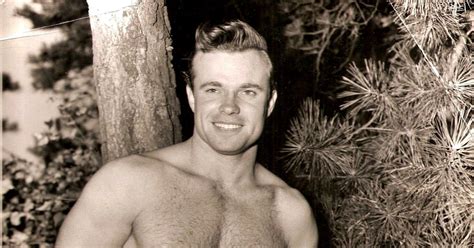 Bob S Naked Guys This Striking Specimen Is Harry Vieweg The Cham Cham