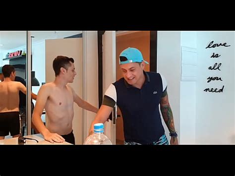 Mi Amigo Me Hizo Cornudo Xvideos