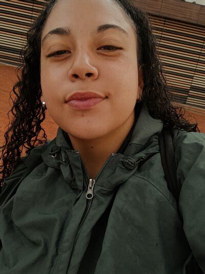 Valen Big Ass Stripchat Webcam Model Profile Free Live Sex Show Cam4Joy