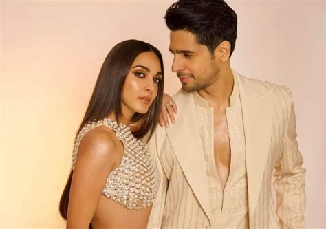 Holi 2024 Kiara Advani Celebrates The Festival With Homie Sidharth