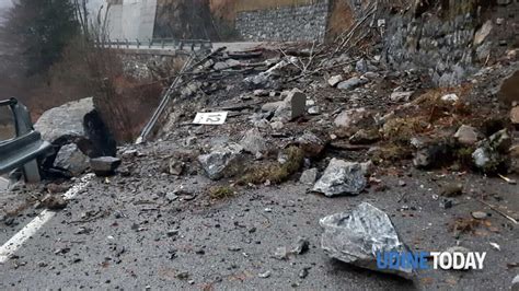 Cedono I Tornanti Chiusa La Strada Da Timau A Passo Di Monte Croce Carnico