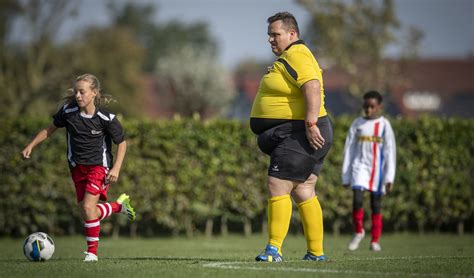 KNVB Op Zoek Naar Beste Amateurscheidsrechter Al Het Nieuws Uit Deurne