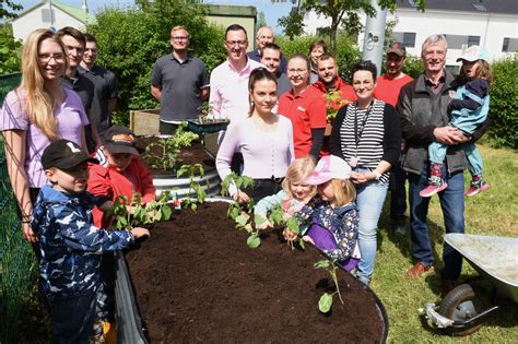 Stadtwerke Wolfsburg Thieme Und Entricon Gestalten Neuen Garten In Der