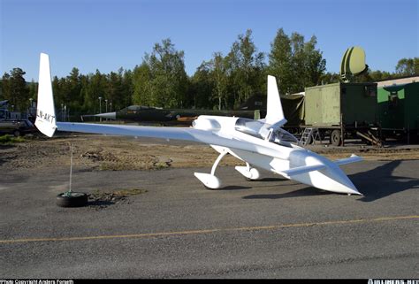 Rutan 61 Long-EZ - Untitled | Aviation Photo #0443438 | Airliners.net