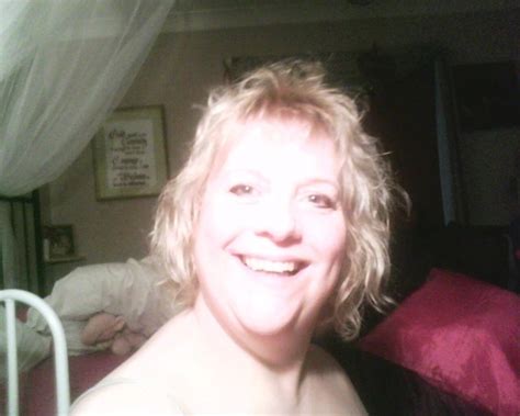 Janeybeeabc From Norwich Is A Local Granny Looking For Casual Sex Dirty Granny