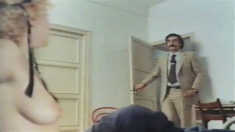 Naked Rosa Suances In Aberraciones Sexuales De Un Diputado