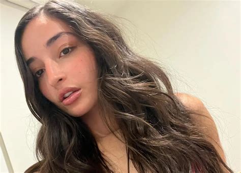 Viral Strange Porn Star Emily Willis Is Fighting For Her Life In Coma