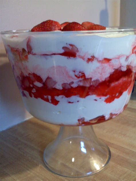 Paula Deen Strawberry Trifle