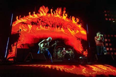 Red Hot Chili Peppers European Tour First Night Photos And Setlist Louder
