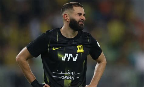 Benzema, sin redes sociales por críticas de los hinchas del Al-Ittihad