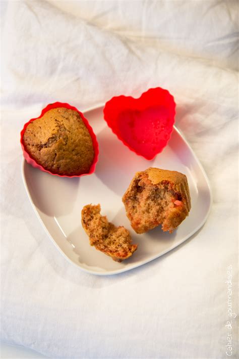 Muffins aux spéculoos et aux pralines roses