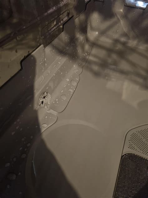 Public gallery fills up fast at Leeds Magistrates Court today 24