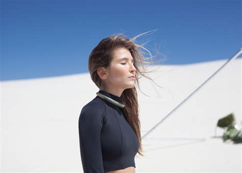 Hot Summer O Beachwear Da Haight Harper S Bazaar Moda Beleza E Estilo De Vida Em Um S Site