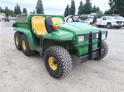 John Deere Gator 6x4 Hyd Dump Bed Kenmore Heavy Equipment Contractors Equipment And Vehicles