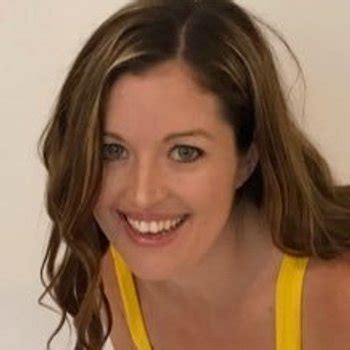 Get 2 Winnie Cooper Free Stripping And Nude Links At FreeOnes