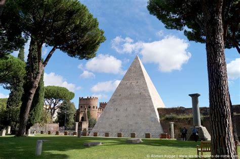 La Pyramide De Rome Un Lieu Secret Les Bons Plans De Rome