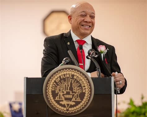 Sheldon Neeley Is Sworn In For Second Term As Mayor Of Flint Flint Beat