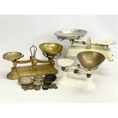 Victorian Kitchen Scales By Avery With 2 Others And Weights