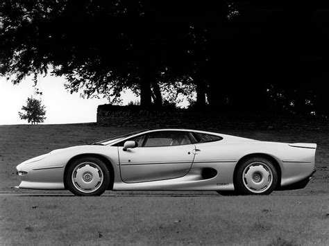 Hd Wallpaper 1992 Jaguar Supercar Xj220 Wallpaper Flare