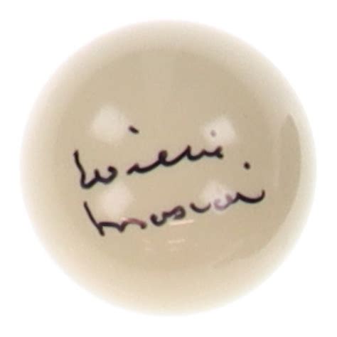 Willie Mosconi Signed Cue Billiard Ball Beckett Pristine Auction