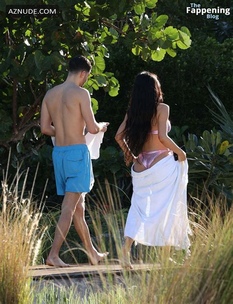 Kylie Jenner Sexy Shows Off Her Gorgeous Body Wearing A Hot Pink Bikini At The Beach In Turks