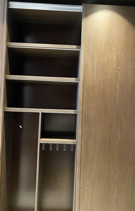 Гардеробная из ЛДСП | АртЛюкс