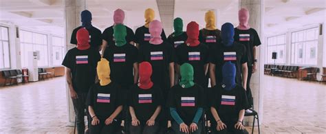 Pussy Riot Abbigliamento