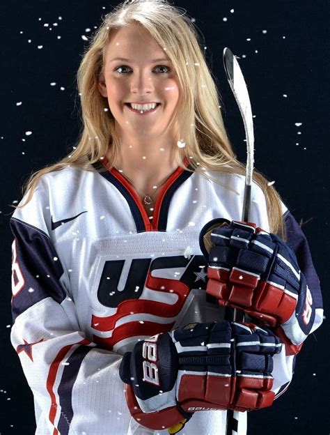 25 Hot & Beautiful Ice Hockey Players | Popular Female Athelets ...