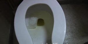 Naked And Pee In Liquor Store Tnaflix