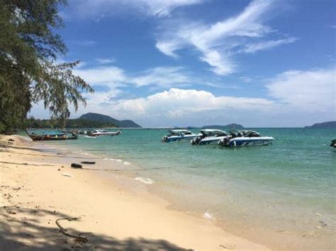 普吉岛同性恋海滩指南 2024 Travel Gay