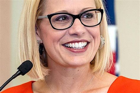 Kyrsten Sinema reaffirms her support for Senate filibuster