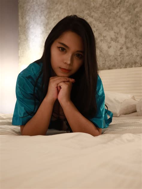 Glenca Erotic Model Indo IMG Porn Pic