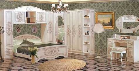 Спальня с угловым шкафом фото – Спальни угловые, спальные гарнитуры с ...