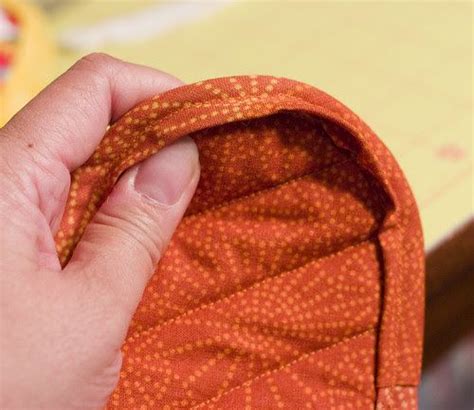 Craftyasiangirl Hot Pads Tutorial Hot Pads Tutorial Hot Pads Sewing To Sell