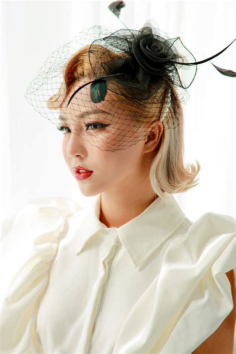 Hot girl 10X Như Ngọc vào vai sát thủ trong phim hình sự