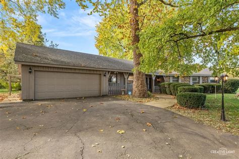3s520 Marian Ln Sugar Grove Il 60554 ®