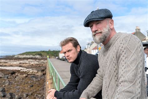 Men In Kilts Sam Heughan And Graham Mctavish On A Very Sporty Episode