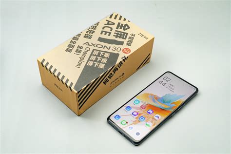 ZTE Axon 30 5G Debuts | 2nd Gen UD Camera, Snapdragon 870