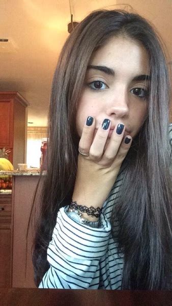 5 Hot Sexy Sofia Olivera Bikini Pics