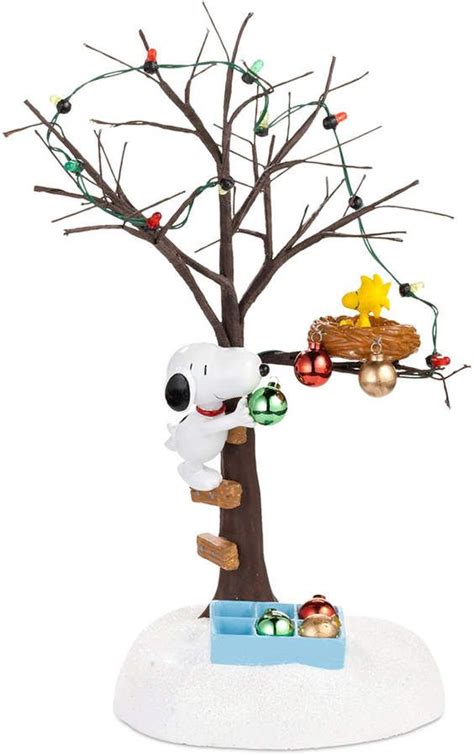 Department 56 Villages Snoopy Sharing Christmas Spirit Snoopy