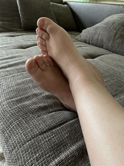 Amateur Footfetish Pics Xhamster
