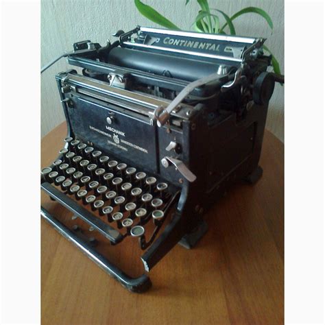 Продам печатную машинку конца ХIХ века, Москва — CollectionRU
