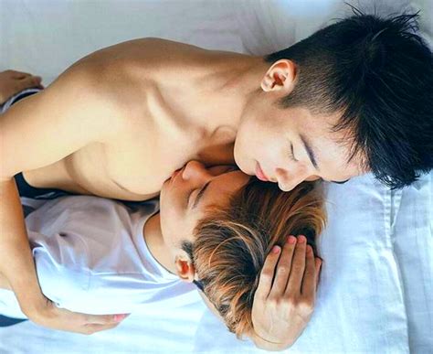 Từ con trai biến thành đàn ông Truyện Sex Gay Ngắn Doc Truyen