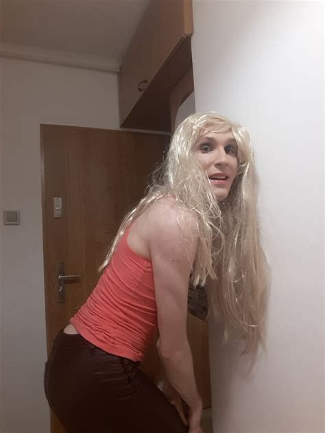 Blonde Pics XHamster
